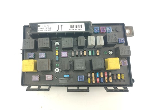 БЛОК ПРЕДОХРАНИТЕЛЕЙ BSI OPEL ZAFIRA B 13242781