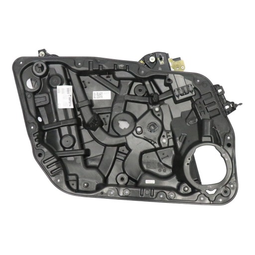 Mercedes cla c118 coupe склопідйомник передніх лівих дверей a1187200000