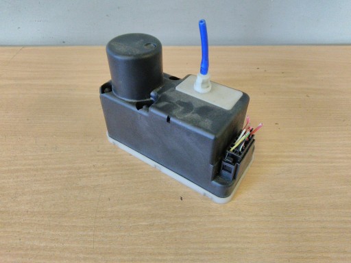 Polo iii 6n2 насос центрального замка 6n0962257a