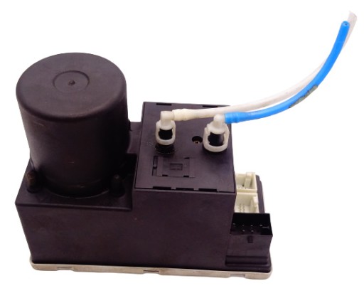 Насос центрального замка audi a3 a4 b5 8d0862257b