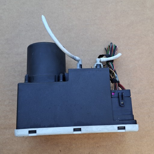 Audi a3 a4 a6 насос центрального замка 8l0862257k