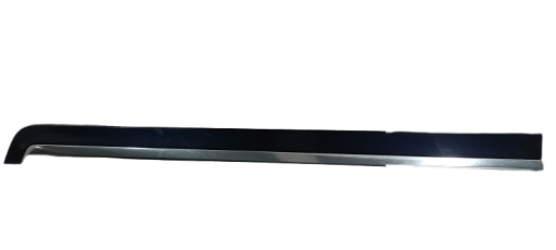 МОЛДИНГ ПЕРЕДНЕЙ ПРАВОЙ ДВЕРИ VOLVO XC 31333817