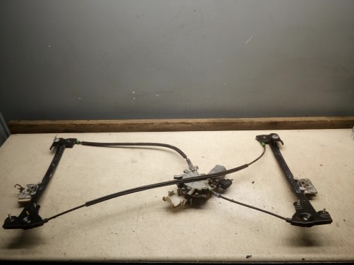 Land rover freelander і механізм підйому заднього скла