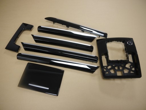 AUDI Q7 4L декоративные молдинги декоры PIANO LIFT