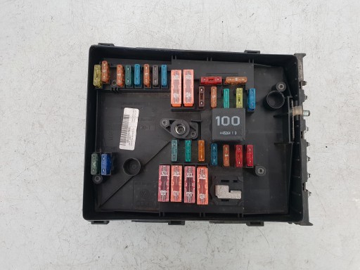 1K0937125 - SKODA OCTAVIA II 2.0 TDI БЛОК ЗАПОБІЖНИКІВ