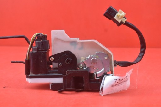 ЗАМОК ДВЕРИ ЛЕВЫЙ ПЕРЕДНИЙ ПЕРЕДНИЙ EU HYUNDAI GETZ 09R