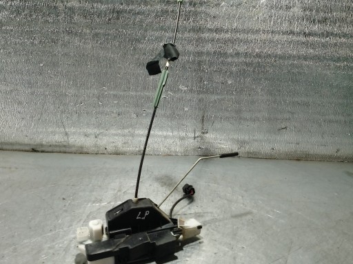 ЗАМОК ДВЕРІ ЛІВИЙ ПЕРЕДНІЙ VW FOX 5Z3837013