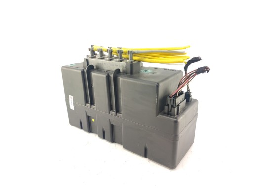 Насос центрального замка mercedes w220 2208001148