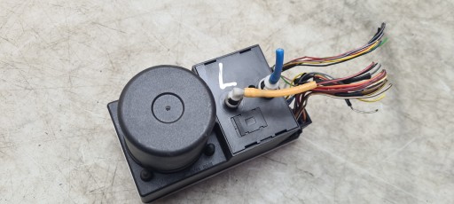 Насос центрального замка audi a3 a4 8l0862257l