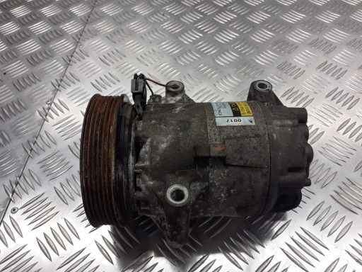 КОМПРЕСОР КОНДИЦІОНЕРА MEGANE II 1.6 8200316164