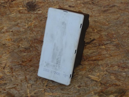 8D0862257E 99-01 - Audi rs4 s4 a4 b5 ліфт насос центрального замка