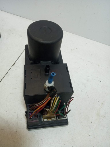 Насос центрального замка audi a3 8l 8l0862257l