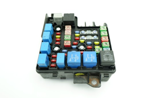 БЛОК ПРЕДОХРАНИТЕЛЕЙ KIA CEED И 91950-1H020