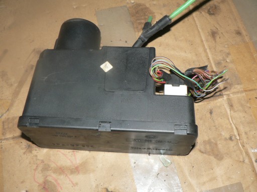 Audi 80 b4 насос центрального замка 8tz00652204