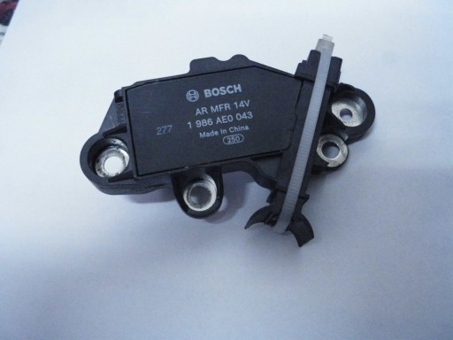 Стабілізатор напруги bosch 1 986 ae0 043