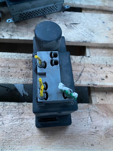 Mercedes w210 насос центрального замка 2108002548