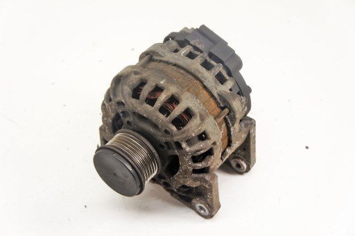 Генератор kb096 dacia dokker i 1.6i 231001956r