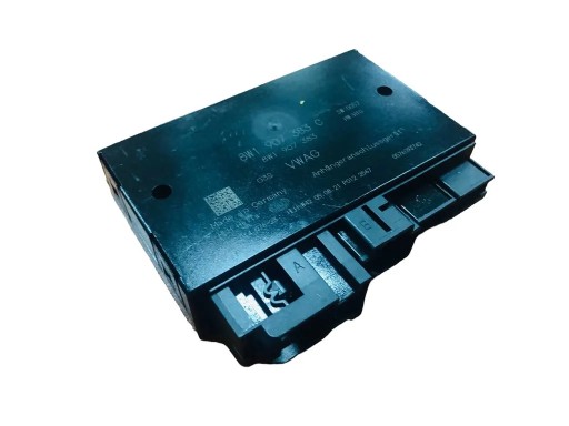 Модуль фаркопа audi a4 b9 8w1907383c