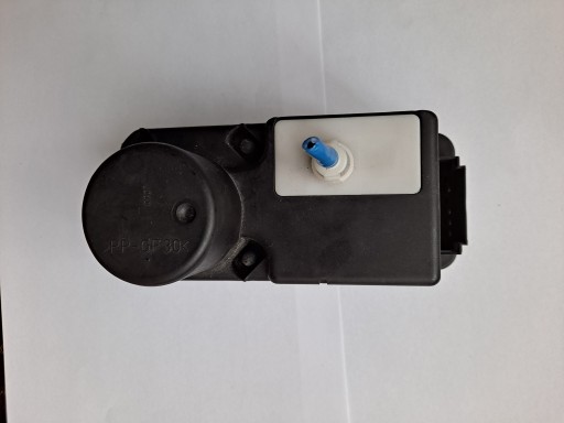 Насос центрального замка volkswagen polo 6n0962257