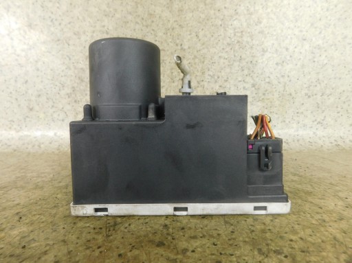 A4 B5 - 8l0862257d насос центрального замка audi a3 8l 1.9 tdi