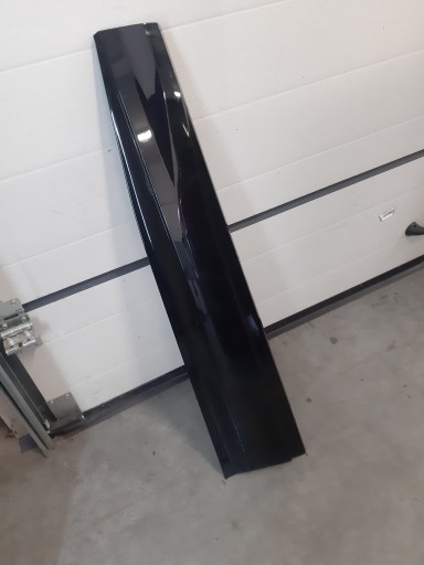 AUDI Q4 e-TRON молдинг правої передньої двері 89A853960A