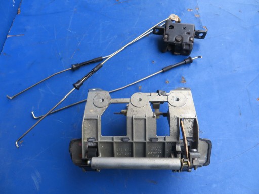 4A9/8A9827565 - Audi 80 B4 AVANT задняя дверная ручка