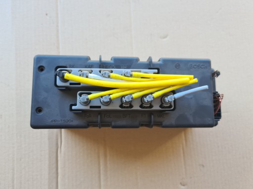 2208000848 A2208000848 - Mercedes w220 w215 cl вакуумный насос с центральным замком