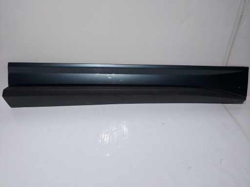 565854940A - SKODA KODIAQ 17-МОЛДИНГ ПРАВОЇ ПЕРЕДНЬОЇ ДВЕРІ