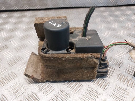 Насос центрального замка audi 80 b3