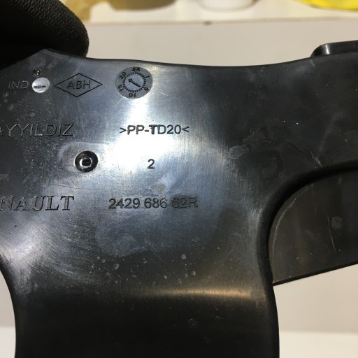 RENAULT CAPTUR II SUPPORT PLAQUE INSTALACJI 242968662R