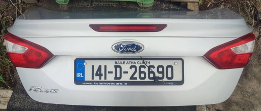 BM51F40626AE - Хэтч ford focus mk3 iii седан 4d комплектный демонструктура 2010-2017 сток обмен багажники