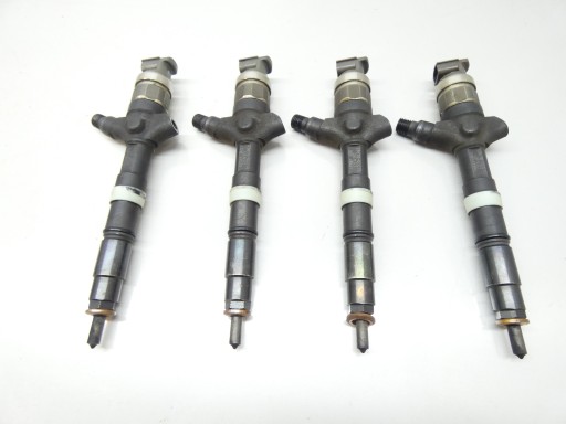 nozzle injector TOYOTA AVENSIS T25 2.0 D4D 1CD 116KM 03-09 23670-0G010
