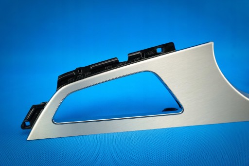 moulding dekor door front Audi Q7 SQ7 4M 4M0867102K QY9