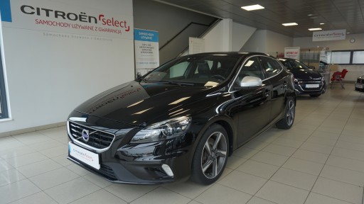 Volvo V40 II Hatchback Facelifting 2.0 D4 190KM 2016