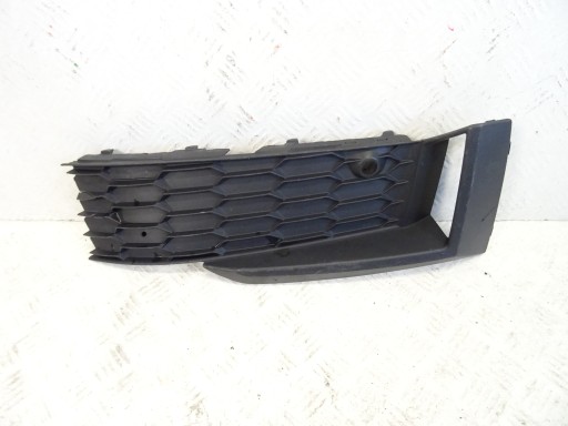 grid of a bumper right front SKODA KODIAQ LIFT 565807368C