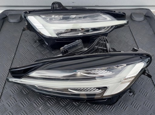 světlo předek přední pravá kompletní LED VOLVO S60 III V60 II