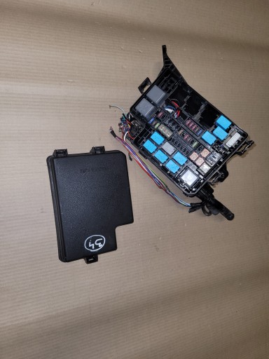 82662-42610 - Блок предохранителей тойота рав4 v