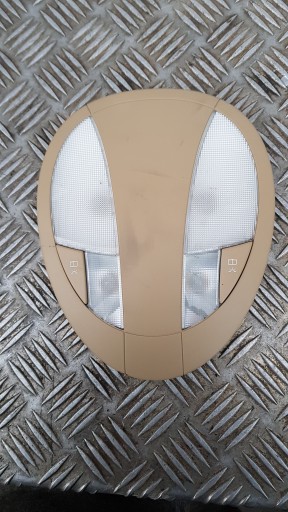 MERCEDES W211 OSWIETLENIE cabina posteriore FANALE A2118207301