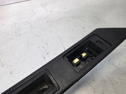PODSWIETLENIE Panneau REJESTRACYJNEJ AUDI A3 A4 A6 8E0827574C **2**
