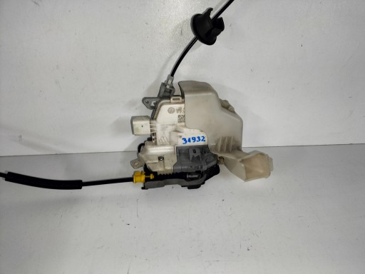 lock door przednich front left AUDI A3 8V 12- A4 B8 08-A5 8T 07