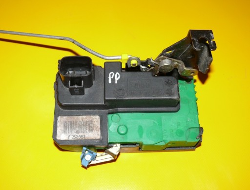 lock door right front VOLVO XC90 XC-90 and 1 02-06r. 8650551 7 vertical EU
