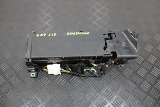 Module fusibles Boîte A2465400040 MERCEDES CLA W117