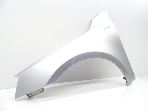 BŁOTNIK LEWY PRZÓD PRZEDNI SKODA OCTAVIA III 5E 12-16R SREBRNY LA7W