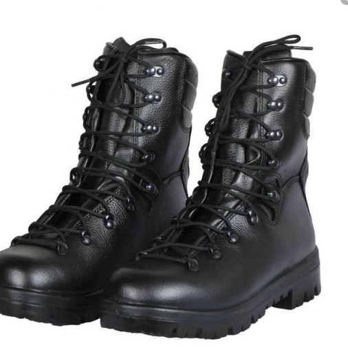 Vojenská pracovná zimná obuv 933/MON 40 (26)