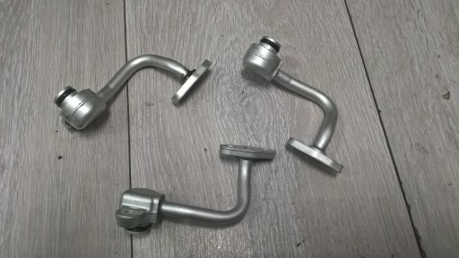 2CR-13405-00 - YAMAHA MT10 R1 труба шланг масляный шланг RN32 RN49