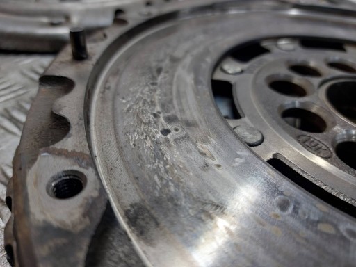 VOLANO USATO disco di pressione LOZYSKO OPOROWE VOLVO S40 II 2.4 20V