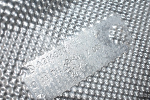 IDEALNA Blende Abdeckung TERMICZNA MERCEDES W214 1