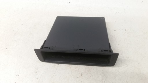 plato below radio 8Z0863077 Audi A2