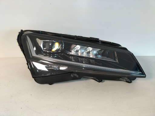 light front reflektor right SKODA SUPERB III LIFT 19- FULL LED