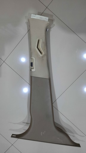 Крышка стойки VOLVO XC70 V70 S80 левая 07-15R